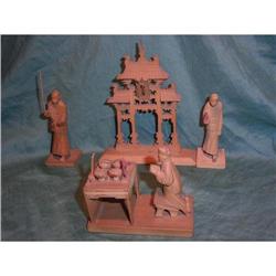 4 wooden statues about the past in china #1889410