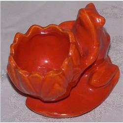 Weller Pottery Frog & Lily planter (art #1901413