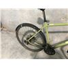 Image 3 : GREEN ROCKY MOUNTAIN METROPOLIS 24 SPEED, FRONT AND REAR DISC BRAKES, 22" FRAME MOUNTAIN BIKE