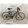 Image 2 : BLACK SCHWINN WOODLANDS 18 SPEED, 16" FRAME MOUNTAIN BIKE