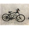 Image 2 : BLACK KONA BLAST 24 SPEED, 18" FRAME FRONT SUSPENSION, DISC BRAKE MOUNTAIN BIKE