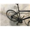 Image 3 : BLACK DEVINCI 21 SPEED, 19" FRAME ROAD BIKE