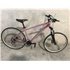 Image 2 : MAUVE SPECIALIZED PITCH 24 SPEED DISC BRAKE FRONT SUSPENSION 17" FRAME MOUNTAIN BIKE