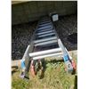Image 1 : 20' Extendable Ladder & 5' Ladder