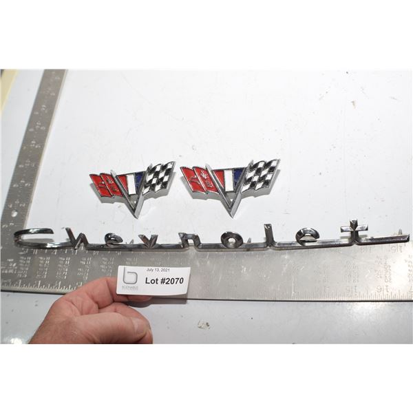 ANTIQUE SCRIPT EMBLEM LOT ---  CHEVROLET