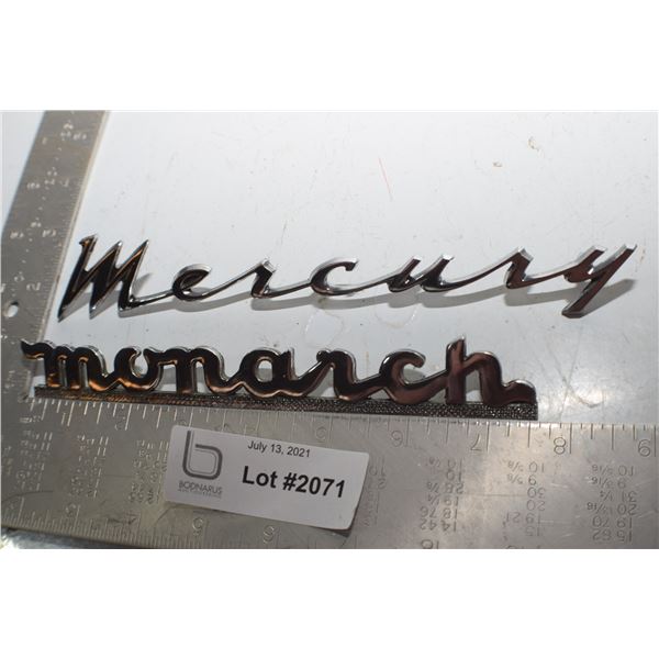 ANTIQUE SCRIPT EMBLEM LOT --- MERCURY MONARCH - Bodnarus Auctioneering