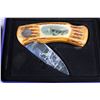 Image 2 : Wild Outdoors Wolf etched pocket knife - in tin