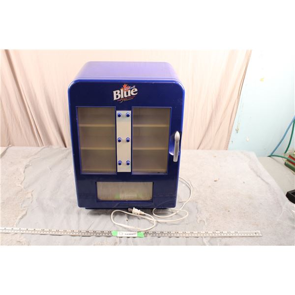 Labatt Blue Pilsener Mini Beer Cooler (working) +  12 drink Dispenser