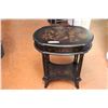 Image 9 : Bombay Outlet Sparrow Side Table 25"x28"