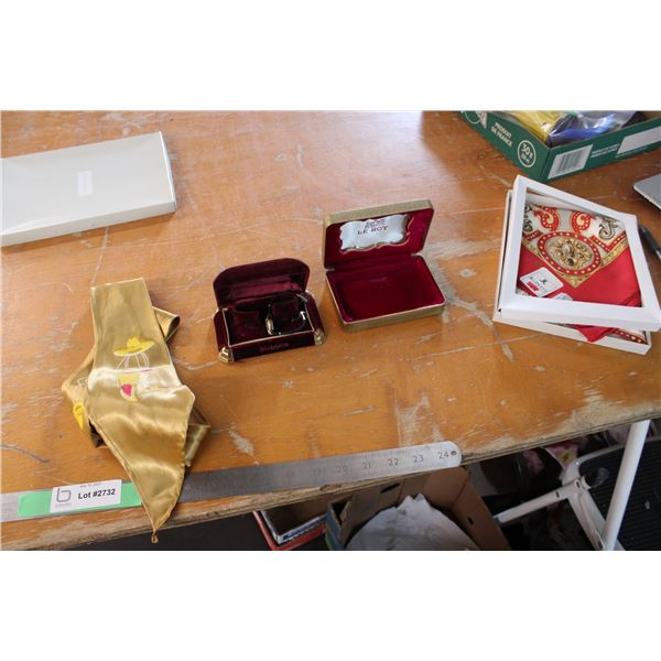 Vintage Watch Boxes with Tie Lancetti Designer Silk Scarf