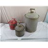 Image 3 : 3 Vintage Tin Gas/Oil Cans