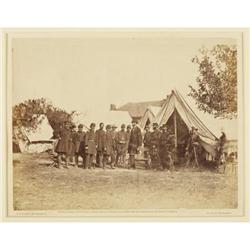 LINCOLN ON BATTLEFIELD OF ANTIETAM, 1862 PHOTO