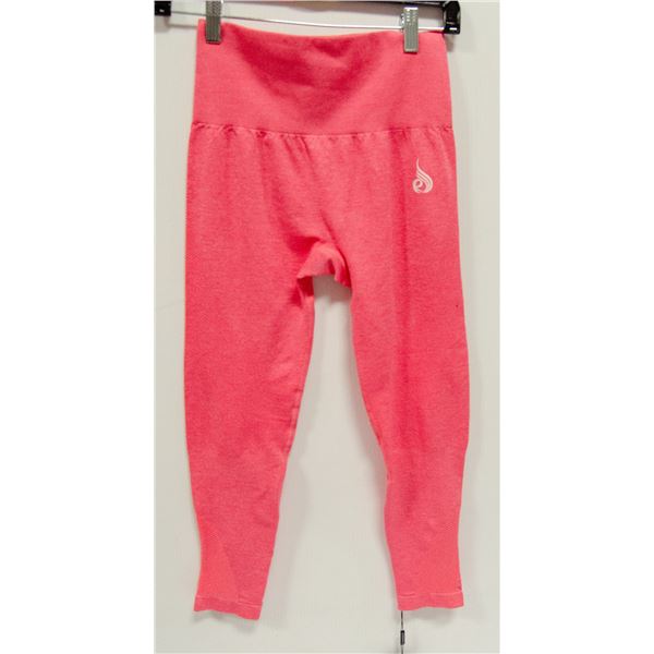 NEW RYDERWEAR TIGHTS SIZE LARGE RETAIL $79.99