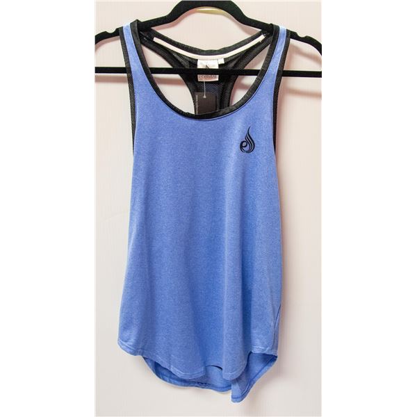 NEW RYDERWEAR TOP SIZE MED RETAIL $39.99