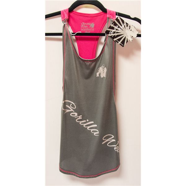 NEW GORILLAWEAR TOP SIZE SMALL RETAIL $39.99