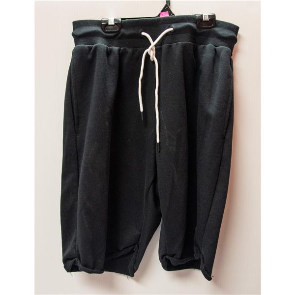 MENS RYDERWEAR SHORTS SZ LARGE