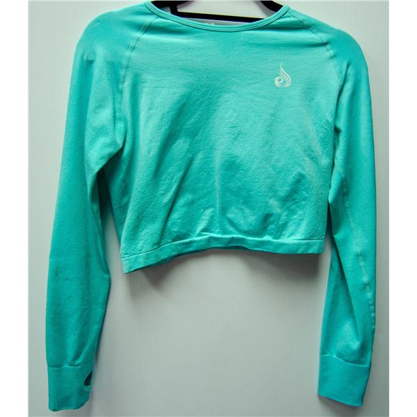 NEW RYDERWEAR LONGSLEEVE CROP SZ LG RETAIL $59.99