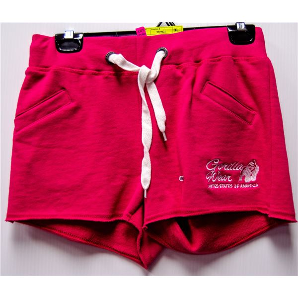 NEW GORILLAWEAR SHORTS SIZE MEDIUM RETAIL $54.99