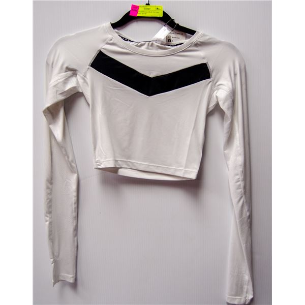 NEW RYDERWEAR CROP TOP SIZE XS RETAIL $54.99