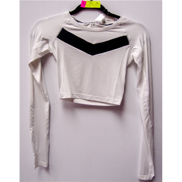 NEW RYDERWEAR CROP TOP SIZE L RETAIL $54.99