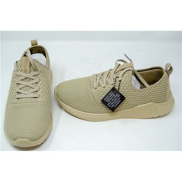 NEW RYDERWEAR SHOES SIZE 9 LADIES MENS 7.5