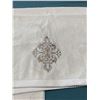 Image 2 : J Queen 16X29 Luxury Hand Towel set of 2