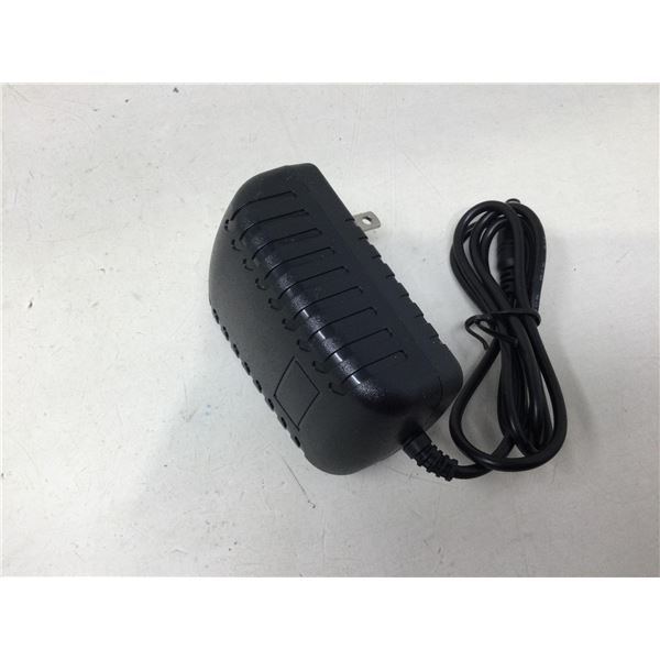 AC/DC Adapter 100-240V to DC 12V 2 Amp