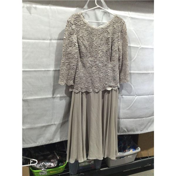 Alex Evenings Ladies Mink Dress 12