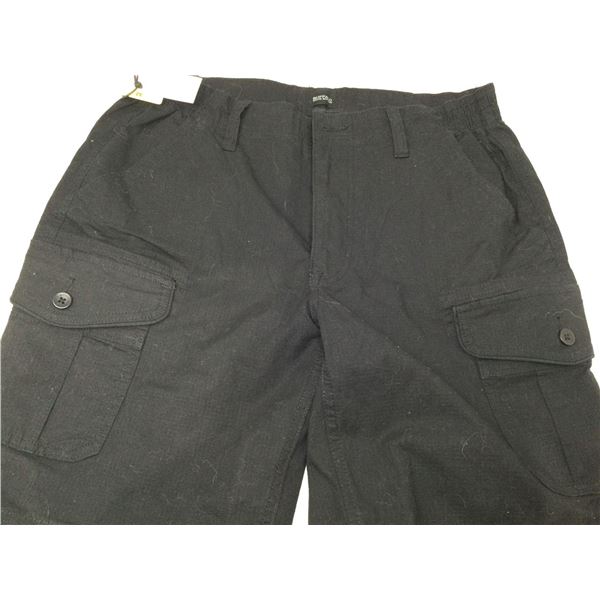 Mens NEW Buffalo Casual walking shorts size 32