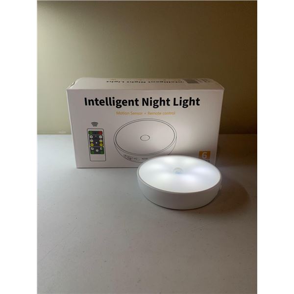 NEW Intelligent night light , motion or remote activated LOT OF 6