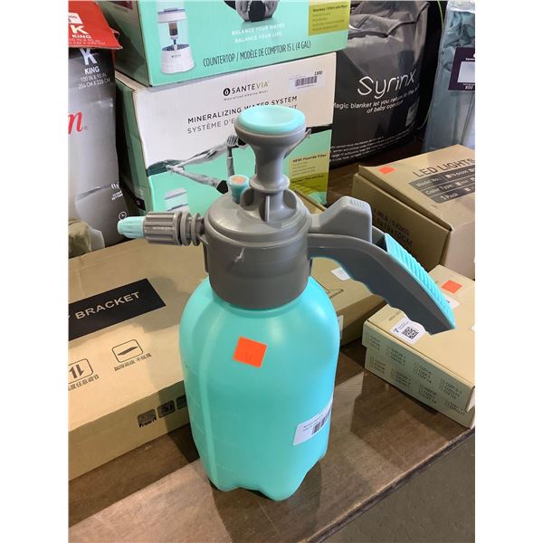 2L Pump Action Pressure Sprayer