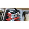 Image 2 : 2 trays of clamps and zip ties