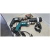 Image 1 : Screwsaw, drill and heat gun