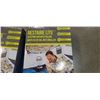 Image 2 : 2 lights speed restair light sleeping pad with pillow