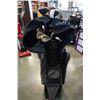 Image 1 : SET OF FEMME IV PRO DESIGN GOLF CLUBS IN GOLF BAG