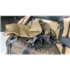 Image 2 : Lew's cruiser inflatable fishing tube, hip waders and flippers