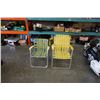 Image 1 : 2 FOLDING LAWN CHAIRS