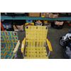 Image 2 : 2 FOLDING LAWN CHAIRS
