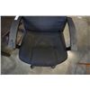 Image 2 : BLACK GAS LIFT OFFICE CHAIR - VISBLE WEAR