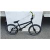 Image 1 : BLACK FREESTYLE BIKE