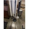 Image 2 : 2 FLOOR LAMPS, BLACK AND METALLIC