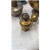 Image 2 : 2 BRASS HOBS, RAYO LANTERN
