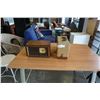 Image 1 : VINTAGE PROJECTOR AND GILFILAN RADIO