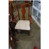 Image 8 : DINING TABLE WITH LEAF AND 6 CHAIRS