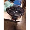 Image 2 : Crock pot, humidifier and fondue pot