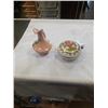 Image 1 : HULL POTTERY PITCHER AND GLORIA BAYREUTH LIDDED DISH - 22 CARAT GOLD