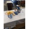 Image 1 : BLUE WHITE ORIENTAL DISHES, VINTAGE JUICER, DECORATIVE BOWL, ETC
