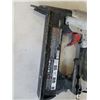 Image 2 : PORTER CABLE 1 1/2 INCH NARROW CROWN STAPLER - TESTED AND WORKING