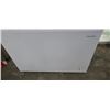 Image 2 : Insignia chest freezer - 44 inches wide, 25 deep, 33 tall