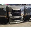 Image 2 : AUDIOVOX STEREO